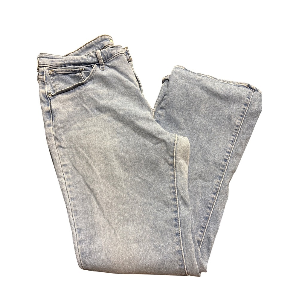 Levis 725 High Rise Bootcut Jeans Light Wash Blue Denim W33 L30 Womens